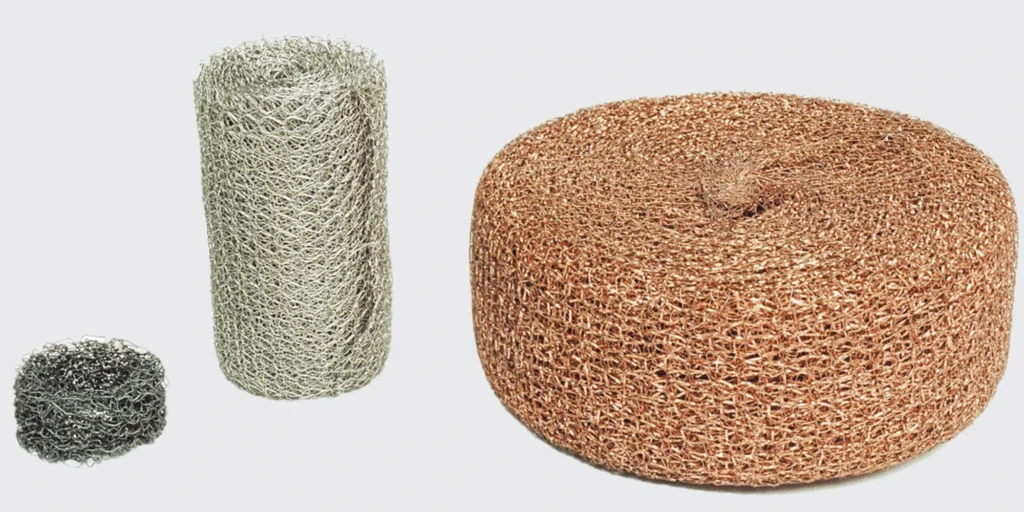 Metal knitted meshes in different alloys for use in industrial filters